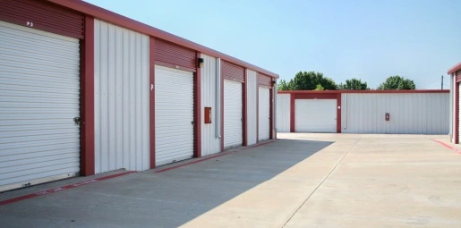 Red & White Storage Units in Wylie, TX
